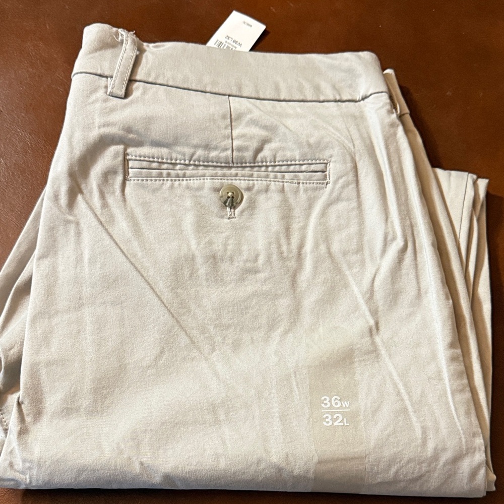 Men's Express relaxed fit khakis